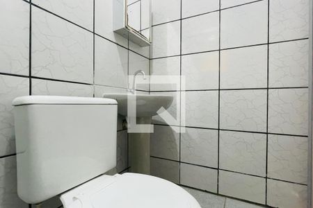 Banheiro de kitnet/studio para alugar com 1 quarto, 20m² em Parque das Nacoes, Guarulhos