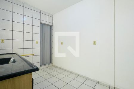 Cozinha de kitnet/studio para alugar com 1 quarto, 20m² em Parque das Nacoes, Guarulhos