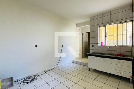 Cozinha de kitnet/studio para alugar com 1 quarto, 20m² em Parque das Nacoes, Guarulhos