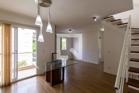 Sala de apartamento para alugar com 2 quartos, 102m² em Granja Viana, Cotia