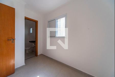 Quarto 1 de casa de condomínio para alugar com 2 quartos, 166m² em Vila Curuçá, Santo André