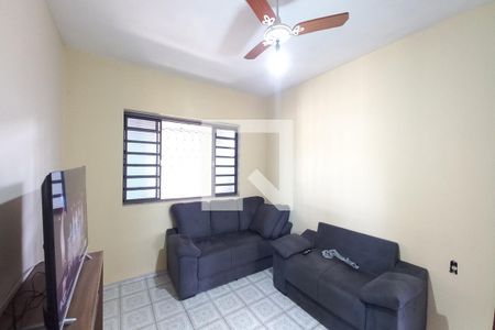 Sala de casa para alugar com 5 quartos, 250m² em Cidade Satélite Íris, Campinas