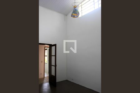 Quarto 1 de casa para alugar com 2 quartos, 250m² em Jardim Flor da Montanha, Guarulhos