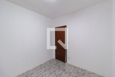 Quarto 1 de casa para alugar com 3 quartos, 120m² em Km 18, Osasco