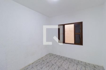 Quarto 1 de casa para alugar com 3 quartos, 120m² em Km 18, Osasco