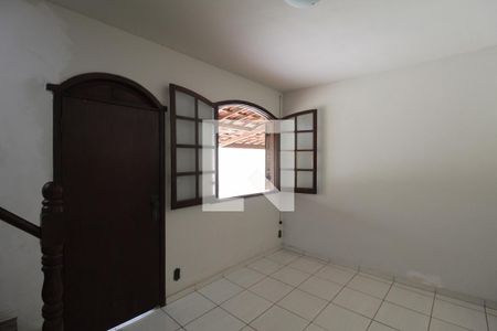 Sala de casa à venda com 3 quartos, 360m² em Paquetá, Belo Horizonte