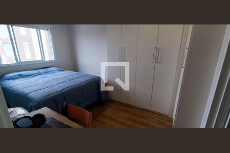 Suíte de apartamento para alugar com 2 quartos, 56m² em Parque Assuncao, Taboão da Serra