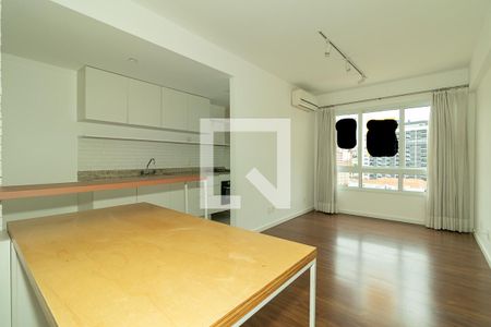 Sala de apartamento à venda com 1 quarto, 47m² em Santa Cecília, Porto Alegre