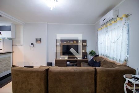 Sala de casa para alugar com 2 quartos, 135m² em Vila Haro, Sorocaba