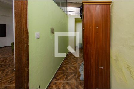 Salão de casa para alugar com 4 quartos, 240m² em Palmeiras, Belo Horizonte