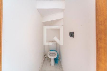 Lavabo de casa para alugar com 3 quartos, 110m² em Jardim Cristiane, Santo André