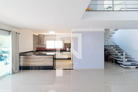 Salas de casa de condomínio para alugar com 3 quartos, 270m² em Swiss Park, Campinas