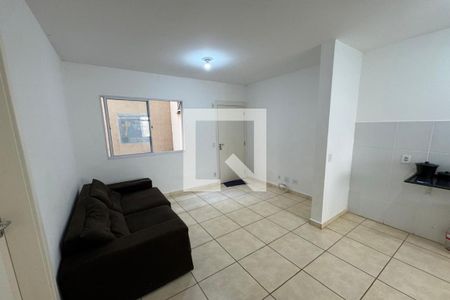 Sala de apartamento para alugar com 2 quartos, 42m² em Jardim Heitor Rigon, Ribeirão Preto