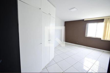 Quarto de apartamento para alugar com 1 quarto, 35m² em Setor Sul, Goiânia