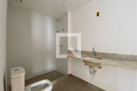 Banheiro de kitnet/studio à venda com 1 quarto, 58m² em Centro, Rio de Janeiro