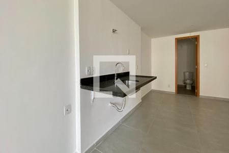 Cozinha de kitnet/studio à venda com 1 quarto, 43m² em Centro, Rio de Janeiro