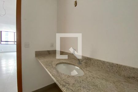 Banheiro de kitnet/studio à venda com 1 quarto, 43m² em Centro, Rio de Janeiro