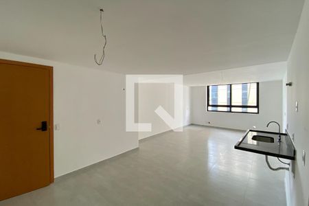 Sala/Quarto de kitnet/studio à venda com 1 quarto, 43m² em Centro, Rio de Janeiro