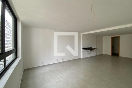 Sala/Quarto de kitnet/studio à venda com 1 quarto, 43m² em Centro, Rio de Janeiro