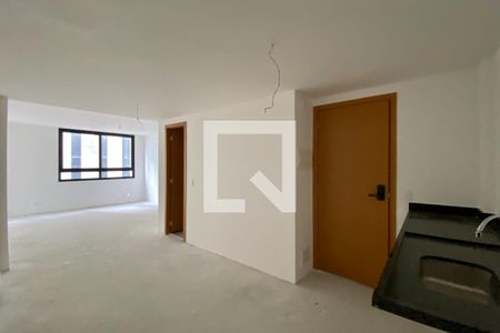 Sala/Quarto de kitnet/studio à venda com 1 quarto, 38m² em Centro, Rio de Janeiro