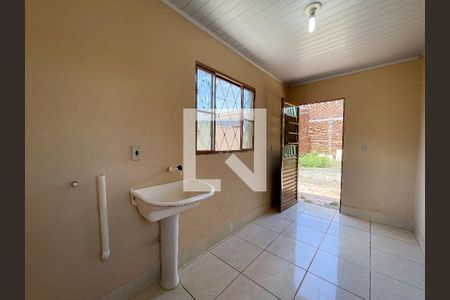 Sala de casa à venda com 2 quartos, 120m² em Vicentina, São Leopoldo