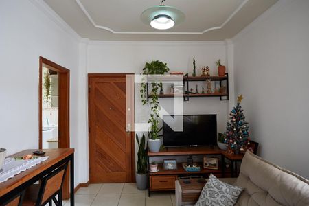 Sala de apartamento à venda com 3 quartos, 66m² em Santa Efigênia, Belo Horizonte