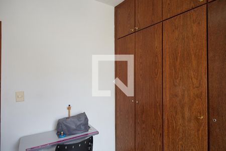 Quarto 1 de apartamento à venda com 3 quartos, 66m² em Santa Efigênia, Belo Horizonte