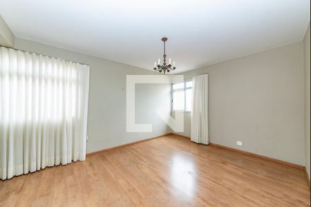 Sala 2 de apartamento para alugar com 4 quartos, 168m² em Alto Barroca, Belo Horizonte