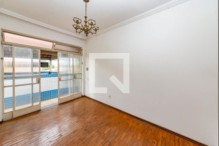 Sala 2 de casa à venda com 3 quartos, 200m² em Alto Caiçaras, Belo Horizonte