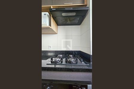 Cozinha de apartamento para alugar com 2 quartos, 34m² em Jurubatuba, São Paulo