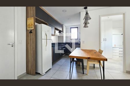 Cozinha de apartamento para alugar com 2 quartos, 34m² em Jurubatuba, São Paulo