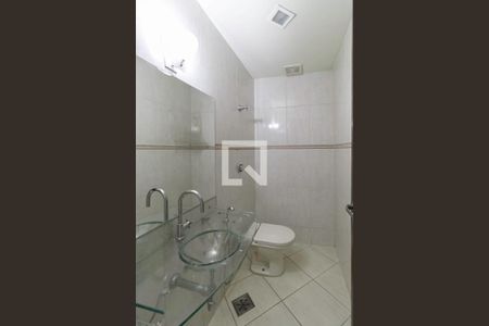 Lavabo de casa à venda com 3 quartos, 195m² em Serrano, Belo Horizonte