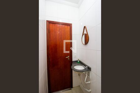 Banheiro de kitnet/studio para alugar com 1 quarto, 30m² em Jardim Planalto, Sorocaba