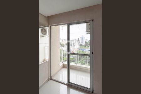 Varanda da sala de apartamento à venda com 2 quartos, 62m² em Paquetá, Belo Horizonte