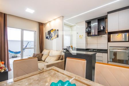 Sala de apartamento à venda com 2 quartos, 76m² em Conceição, Osasco