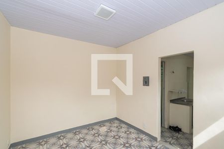 Sala de casa para alugar com 2 quartos, 60m² em Bonsucesso, Rio de Janeiro