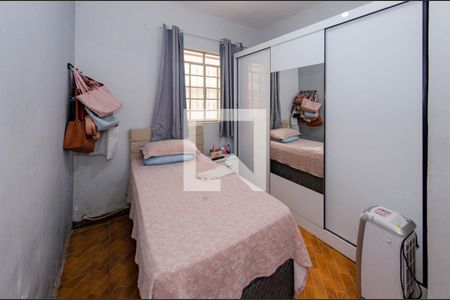 Quarto 2 de casa para alugar com 3 quartos, 267m² em Cinquentenario, Belo Horizonte