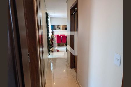 Corredor  de apartamento à venda com 2 quartos, 90m² em Savassi, Belo Horizonte