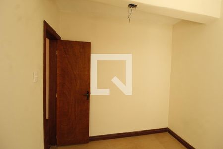 Quarto 1 de casa para alugar com 2 quartos, 100m² em Maringá, Alvorada