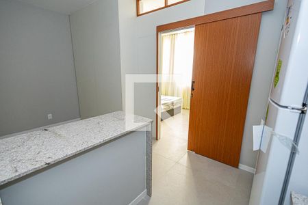 Sala / Cozinha de apartamento para alugar com 1 quarto, 33m² em Paquetá, Belo Horizonte