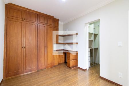 Quarto 01 de apartamento à venda com 3 quartos, 130m² em Centro, Campinas