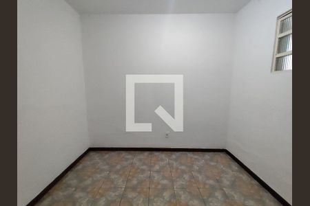 Quarto 2 de casa para alugar com 2 quartos, 60m² em Sagrada Família, Belo Horizonte