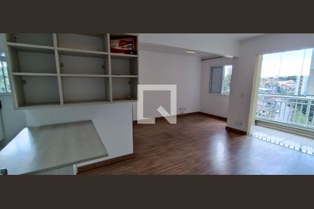 Sala de apartamento à venda com 2 quartos, 64m² em Jardim Caner, Taboão da Serra