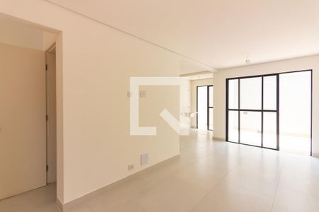 Sala  de casa de condomínio à venda com 2 quartos, 75m² em Quitaúna, Osasco