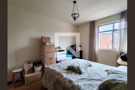 Quarto 01 de apartamento para alugar com 3 quartos, 110m² em Serra, Belo Horizonte