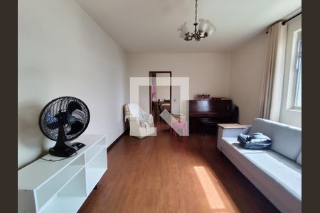 Sala de apartamento para alugar com 3 quartos, 110m² em Serra, Belo Horizonte