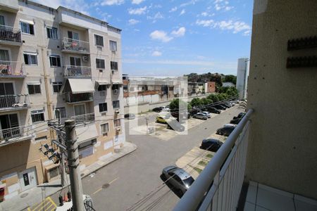 Varanda vista de apartamento à venda com 2 quartos, 48m² em Irajá, Rio de Janeiro