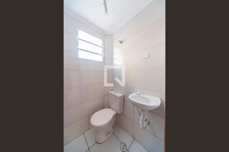 Lavabo de casa de condomínio para alugar com 2 quartos, 105m² em Parque das Nações, Santo André