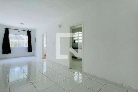 Sala de casa à venda com 3 quartos, 140m² em Jardim Santa Francisca, Guarulhos