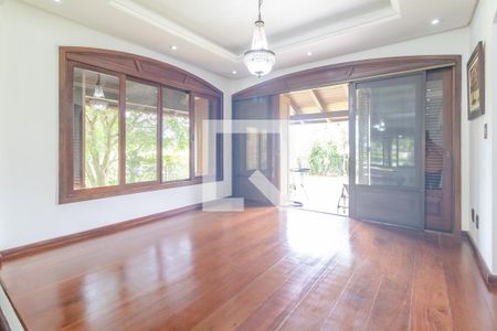 Sala de casa de condomínio para alugar com 5 quartos, 320m² em Cristal, Porto Alegre